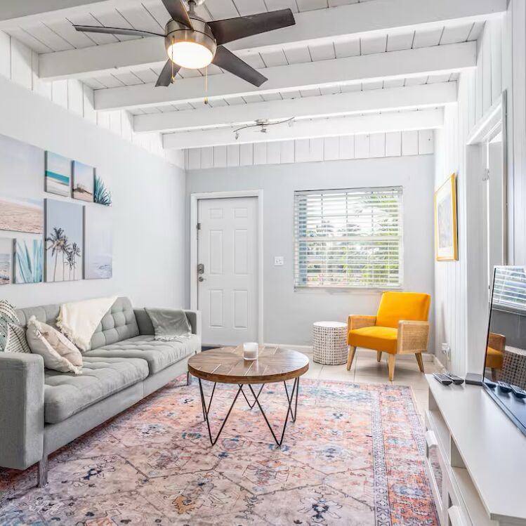 Picture of 2BD/1BA Cozy Bungalow | Entire Home