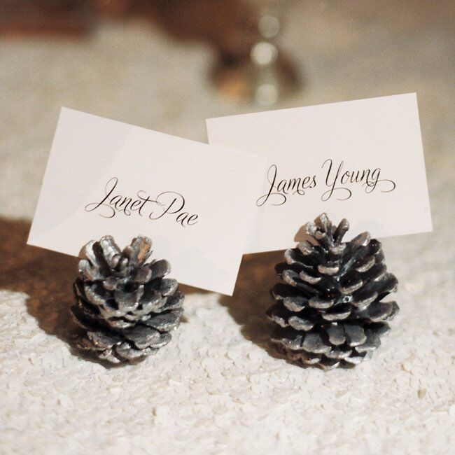 Acorn Name Holder