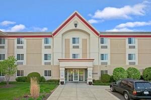 Picture of MainStay Suites Northbrook Wheeling