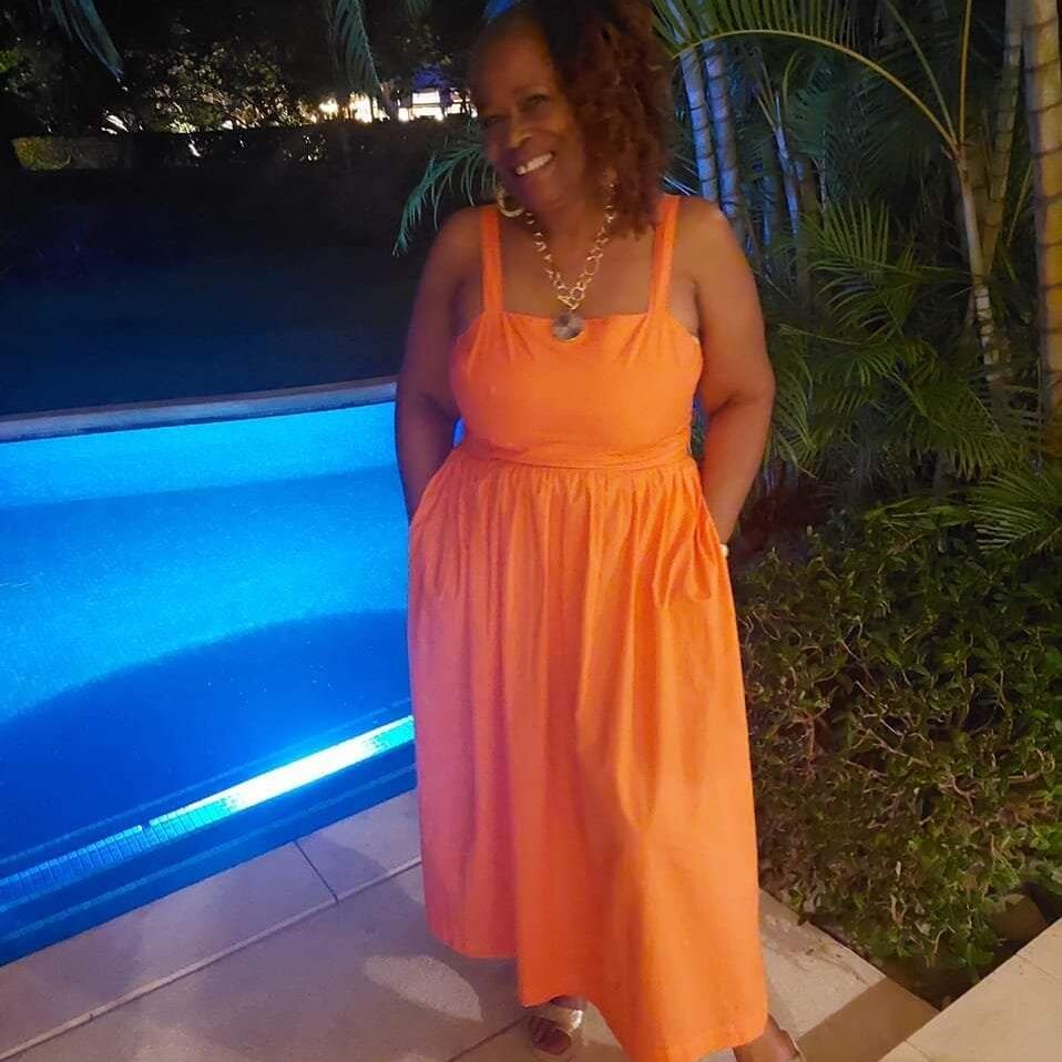 Linda Edwards 