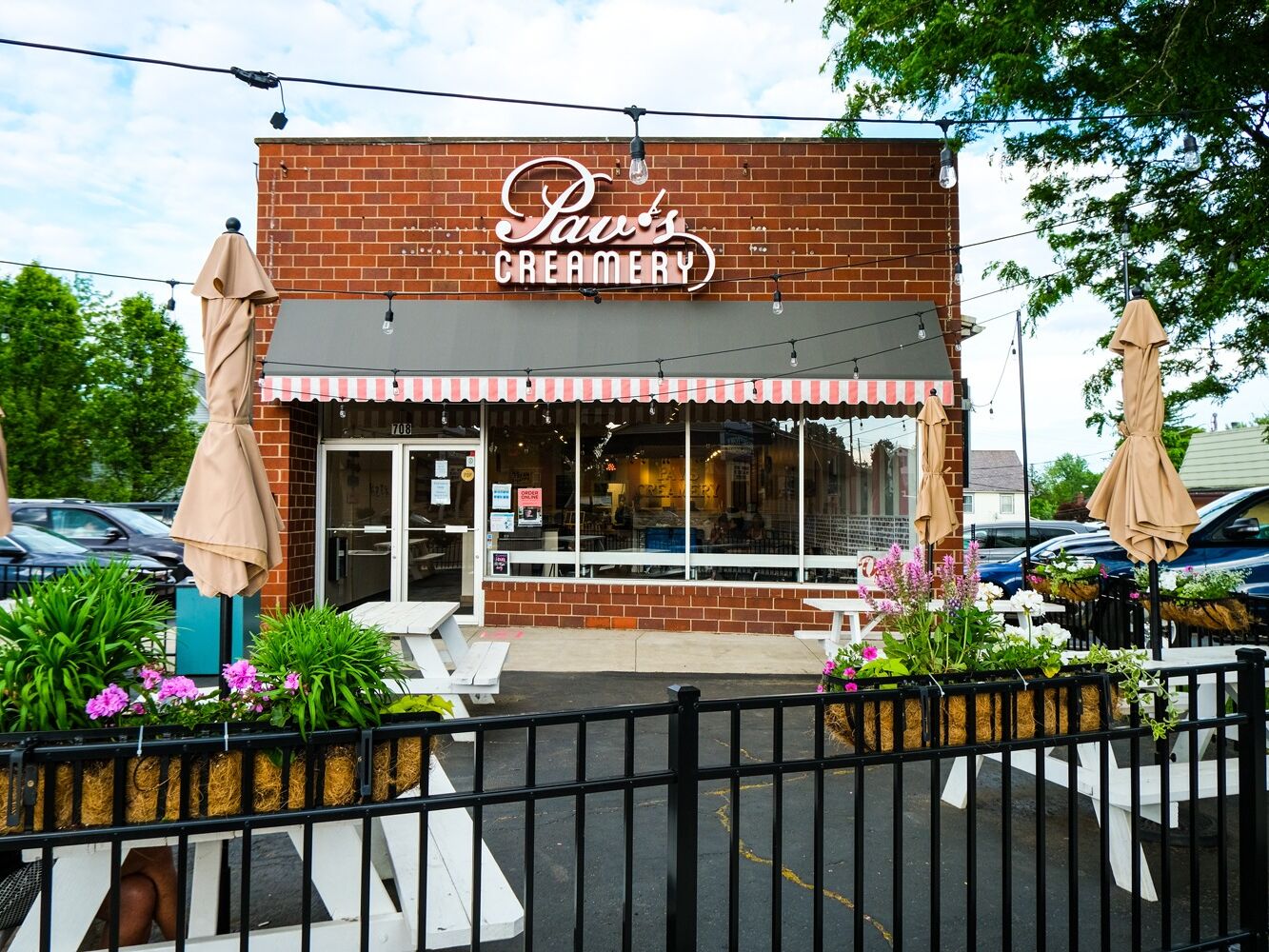 Picture of Pav's Creamery North Canton