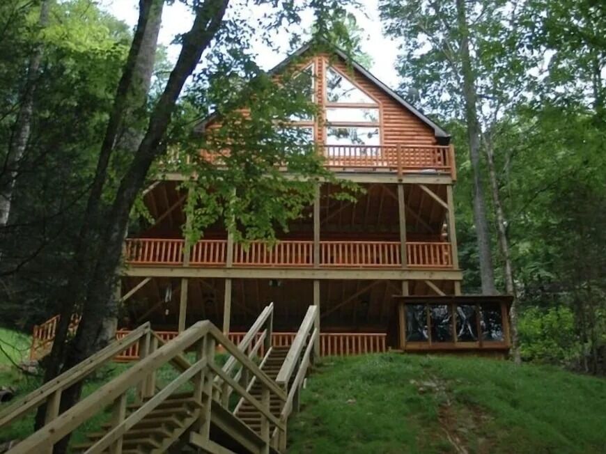 Picture of Lakeside Lodge Waterfront
