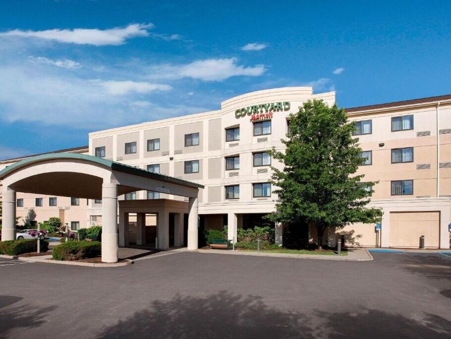 Picture of Courtyard Middletown Goshen