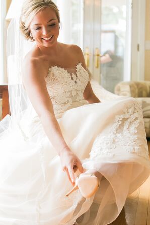 Ivory Veil and Lace Wedding Dress