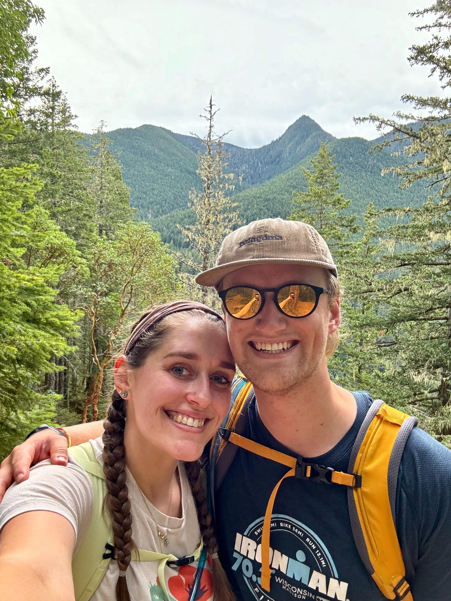 We took a trip to visit all 3 of the National Parks in Washington with our group of friends!