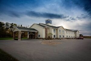 Picture of Cobblestone Hotel & Suites Knoxville