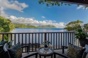Picture of Paradise Bay Resort