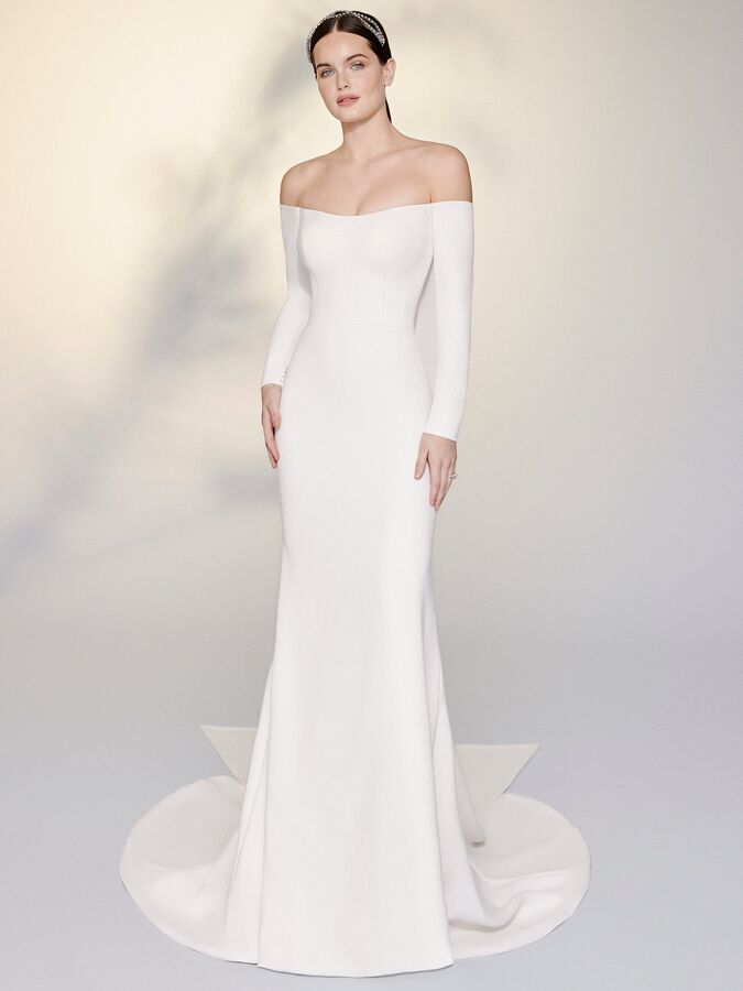 Justin Alexander Signature stretch crepe fit-and-flare wedding dress 