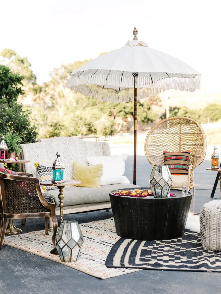 Moroccan lanterns wedding lighting idea