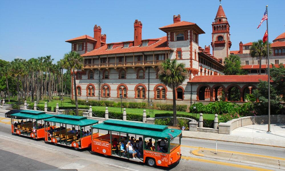 Picture of Old Town Trolley Tours