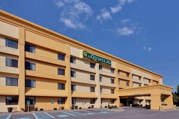 Picture of La Quinta Inn & Suites by Wyndham Plattsburgh