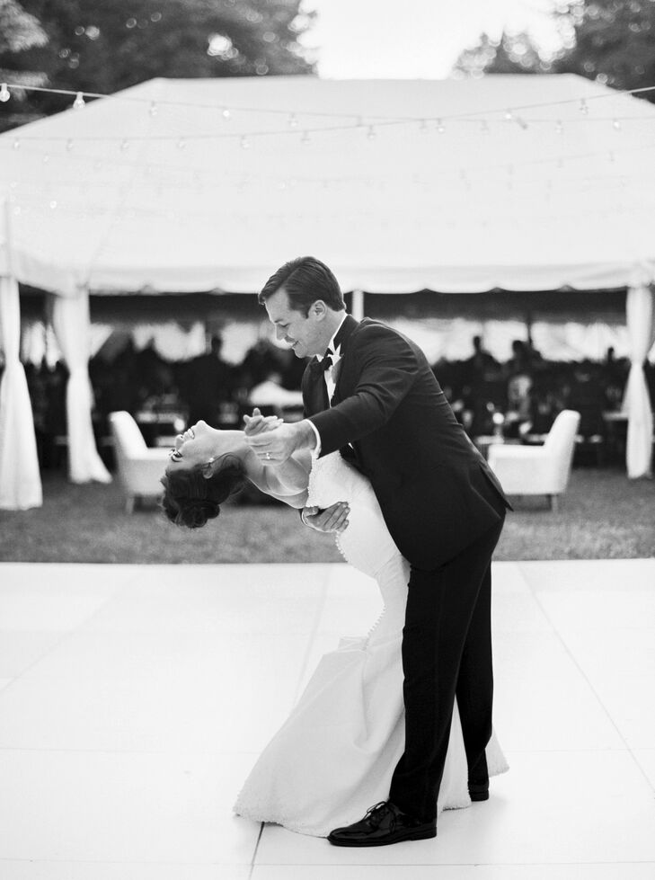 Outdoor Garden First Dance