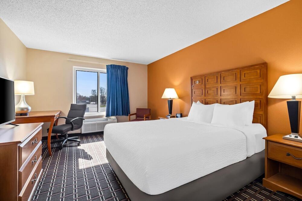 Picture of Days Inn by Wyndham Black River Falls I-94 on ATV Trail