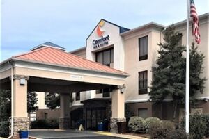 Picture of Comfort Inn & Suites
