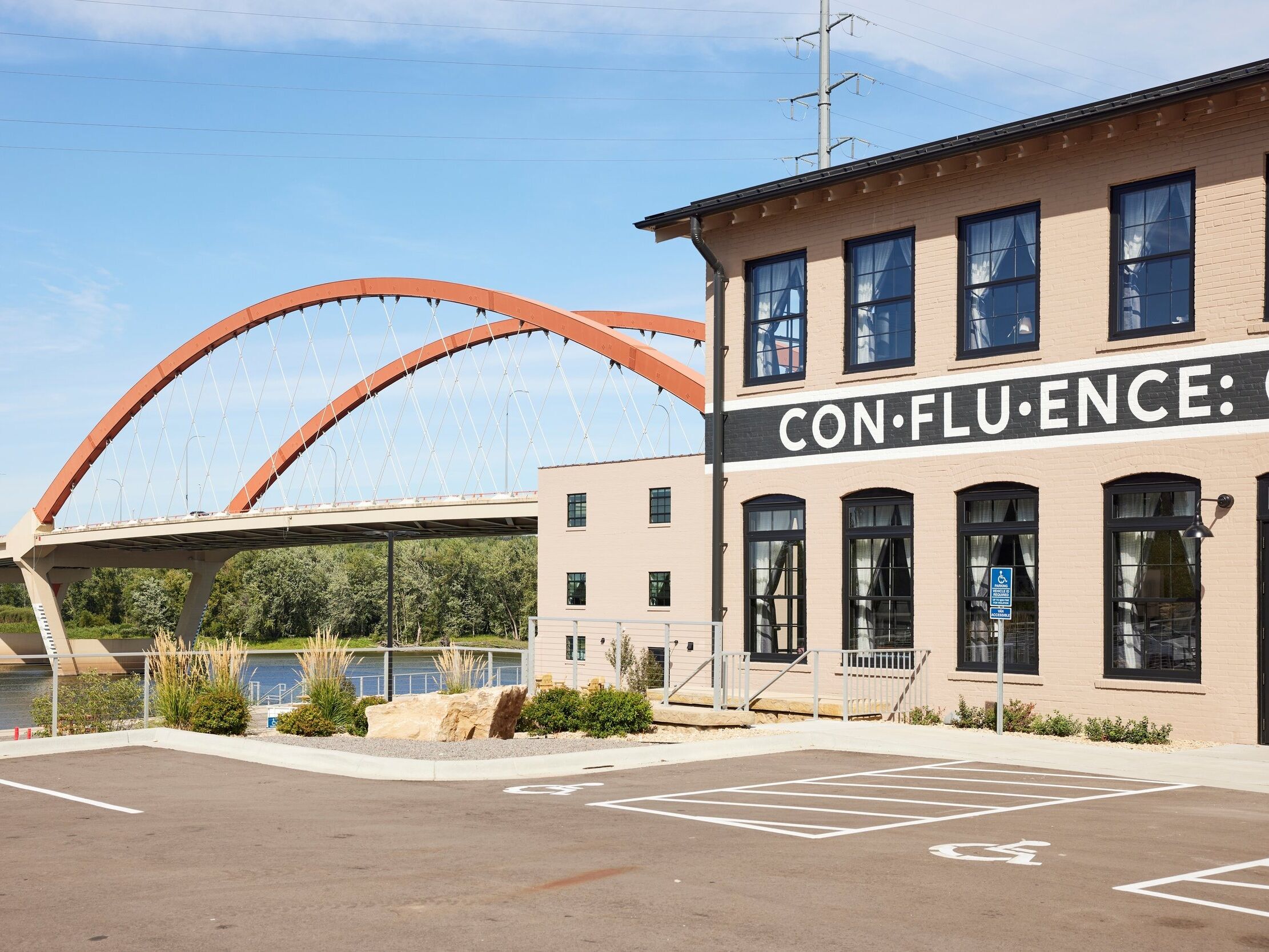 Picture of The Confluence Hotel