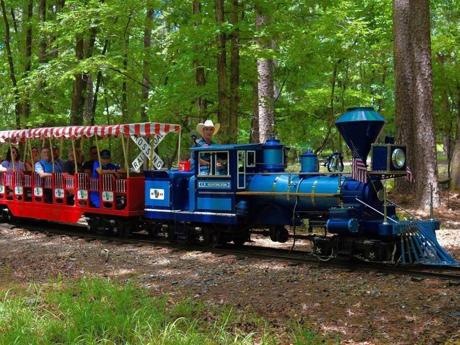 Picture of Beavers Bend Depot and Trail Rides