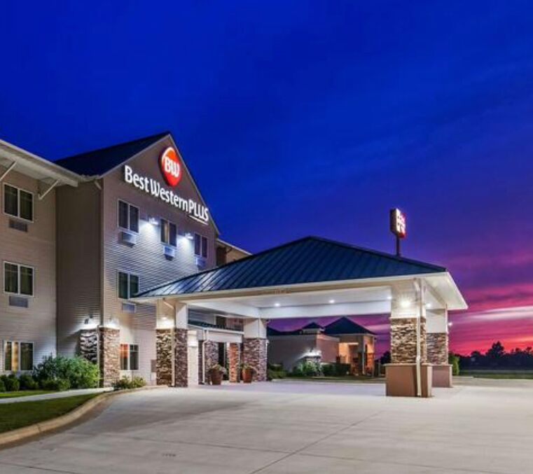 Picture of Best Western Plus Green Mill Village Hotel & Suites 