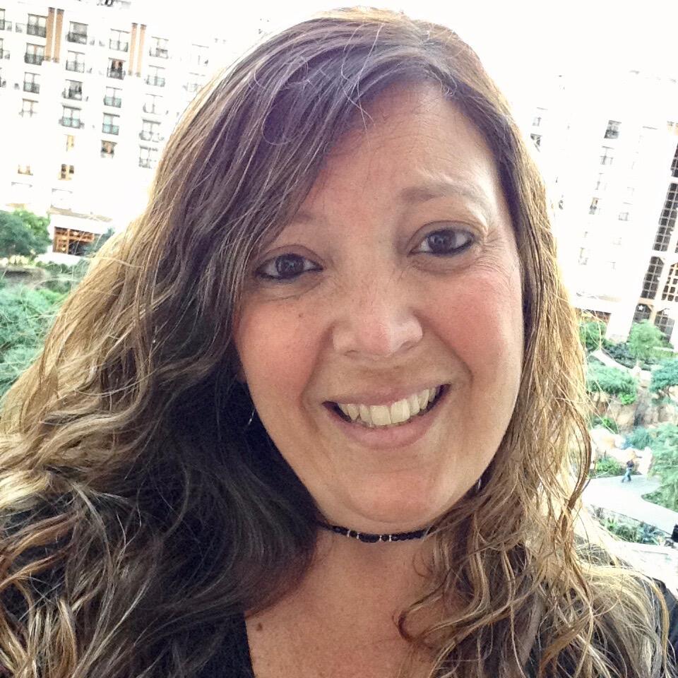 Julie Hollender