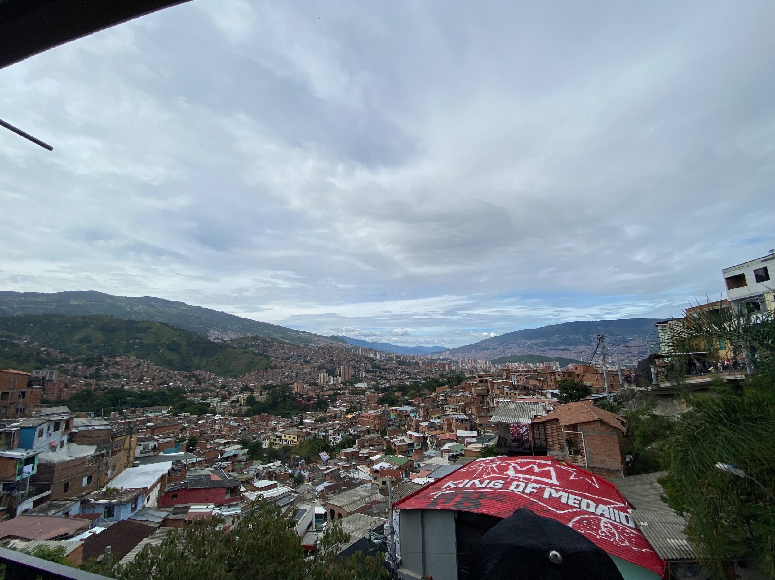 Picture of Comuna 13 Graffiti Tour and Street food