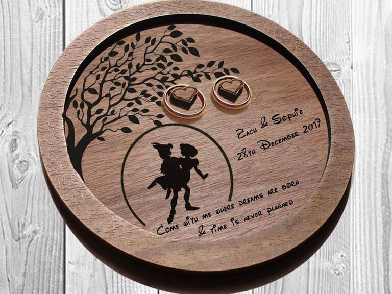 Wooden personalized jewelry holder with Peter Pan and Wendy graphics