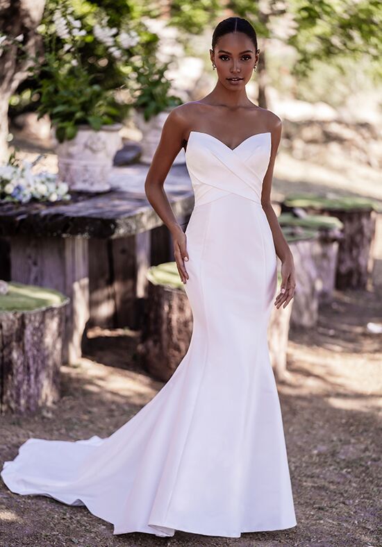 Allure Romance R3608 Fit-and-Flare Wedding Dress - 1