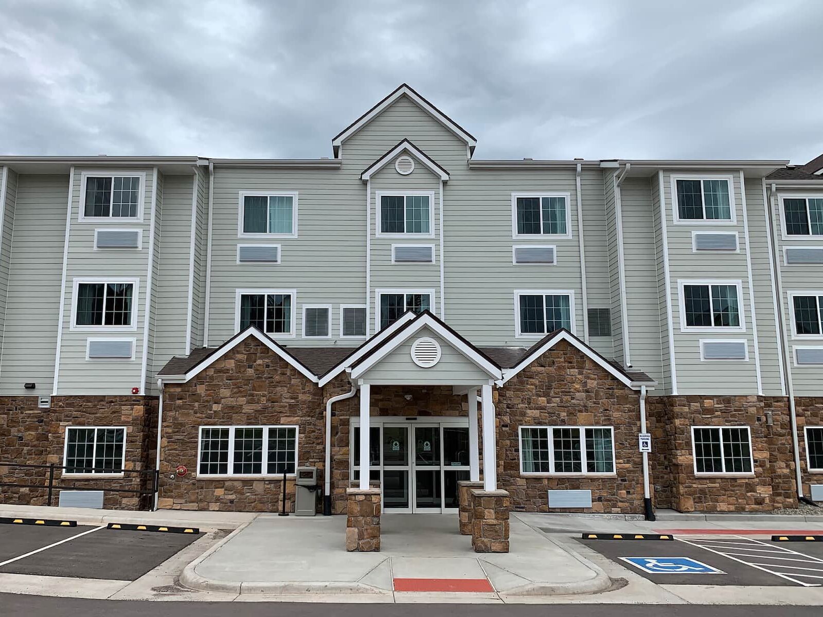 Picture of Microtel Inn & Suites by Wyndham Woodland Park