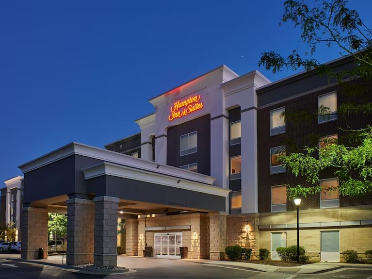 Picture of Hampton Inn & Suites by Hilton