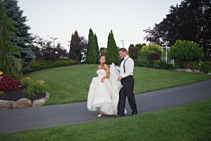 Jeff wore a classic black tuxedo with black suspenders and a black bow tie. He wanted his look to be classic and chic. He loved being able to take his jacket off after the ceremony and not lose his dapper look.