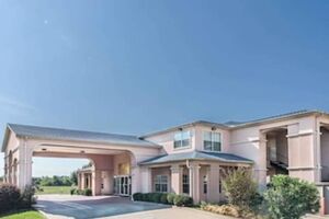 Picture of Super 8 by Wyndham Greenville