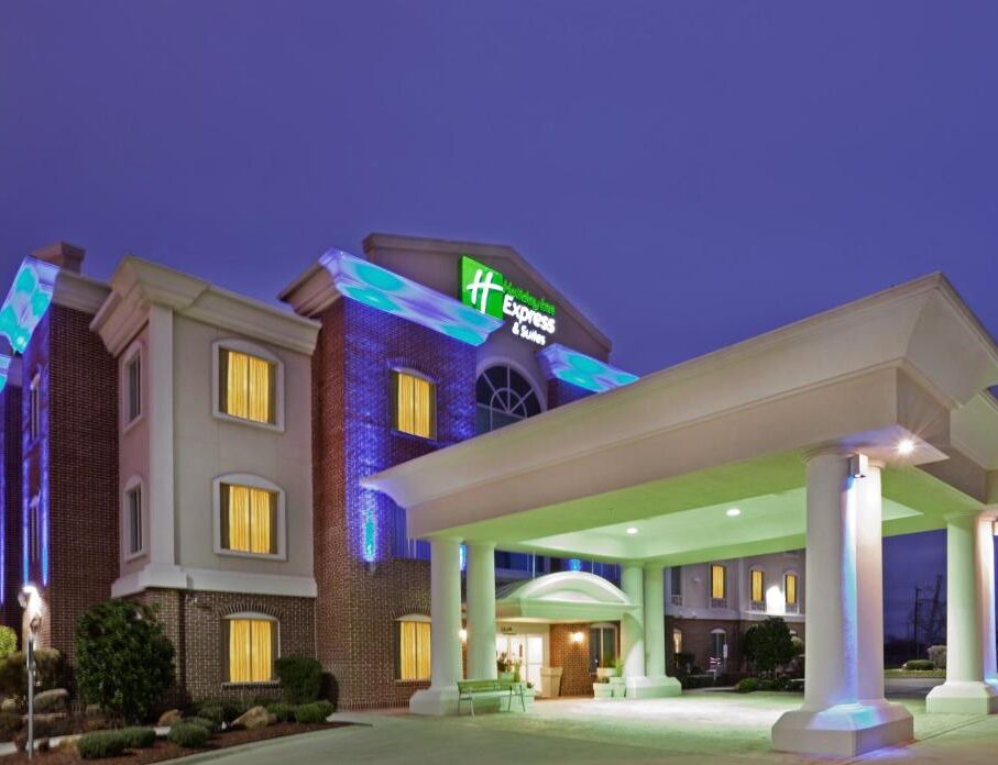 Picture of Holiday Inn Express & Suites Waxahachie, an IHG Hotel