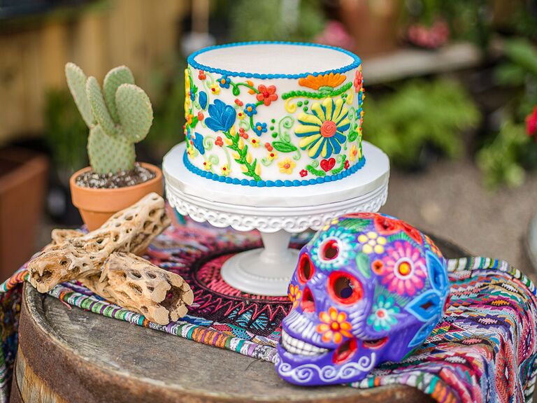 A Southwestern-Themed Bridal Shower Cake