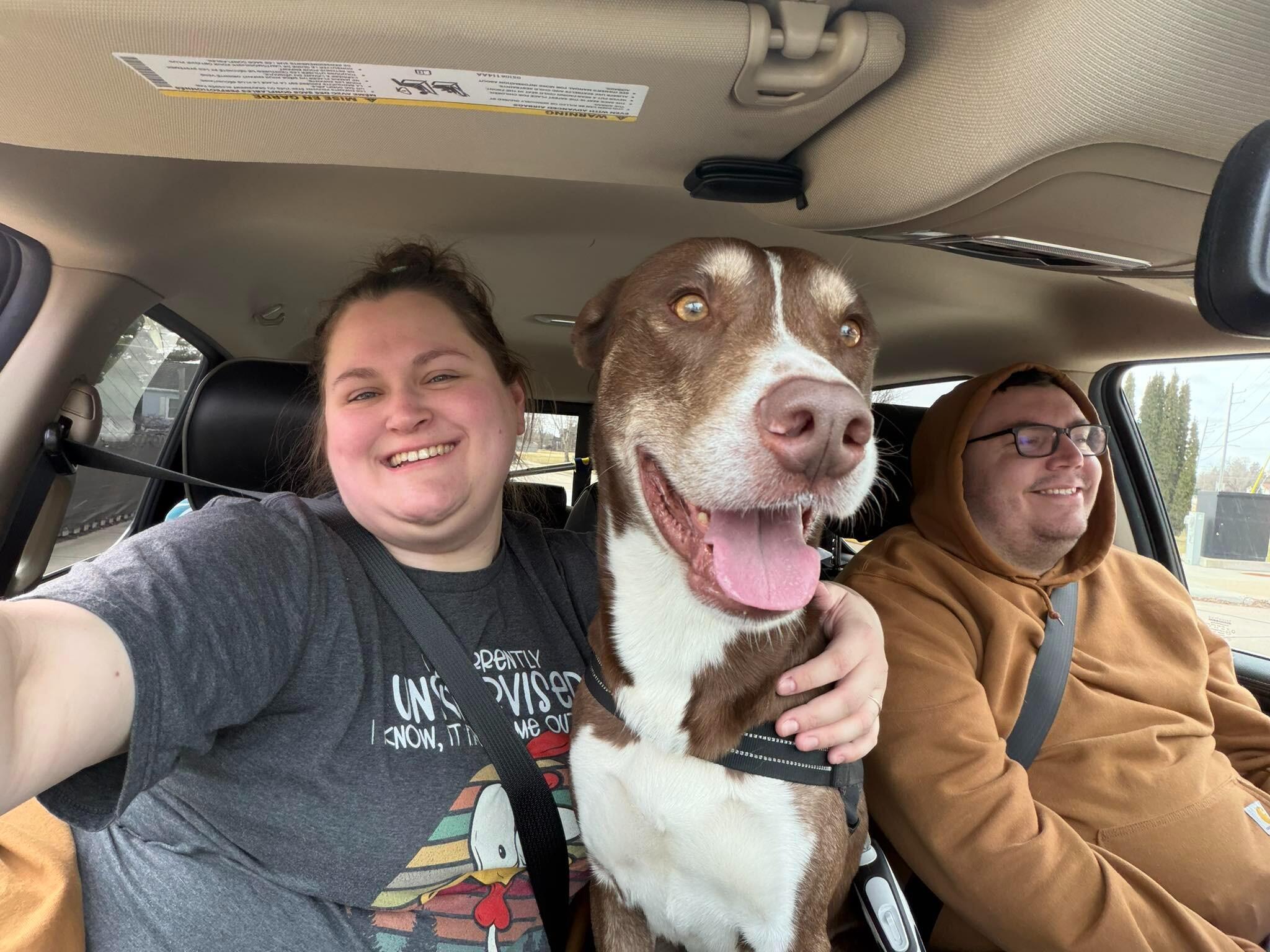 Dashy, momma, and papa ice cream date. 