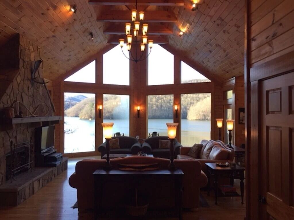 Picture of Trout Front Waterfront Cabin