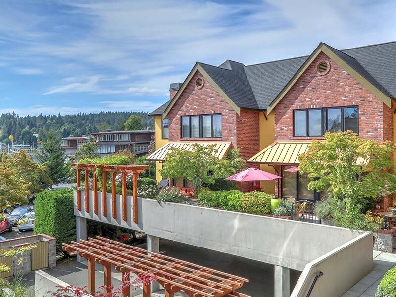 Picture of The Eagle Harbor Inn