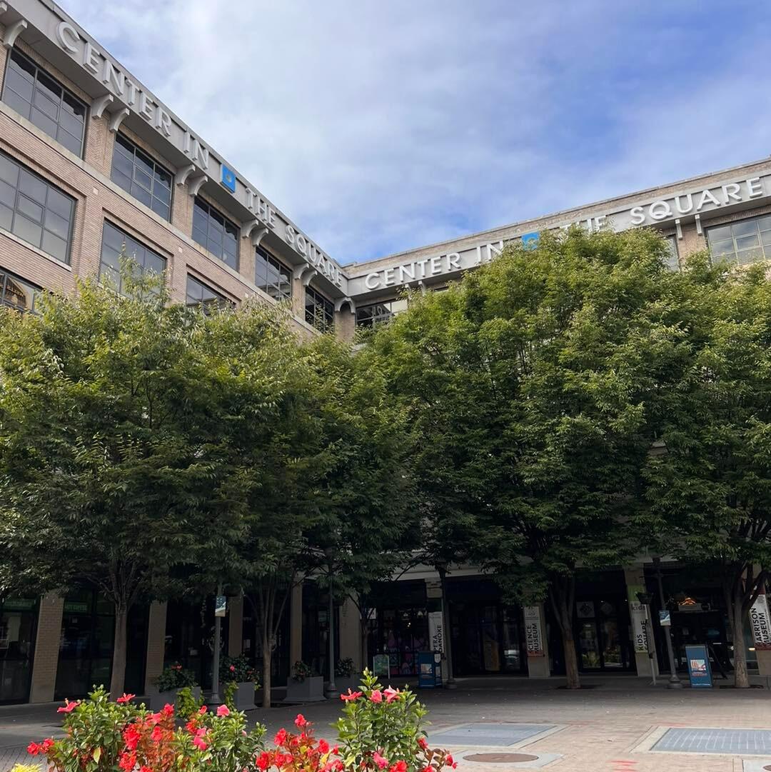Picture of Center In The Square