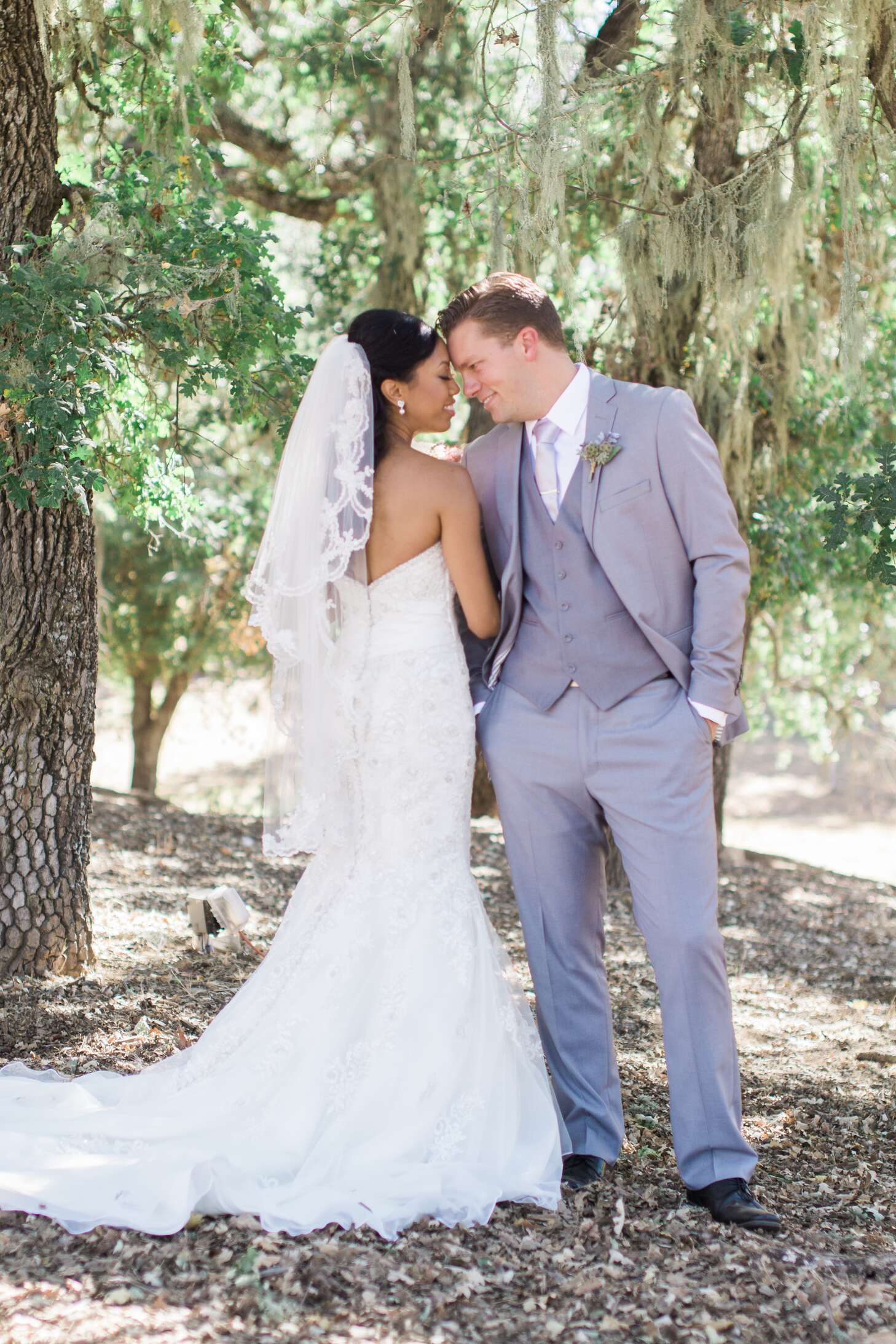 Fingertip-Length Veil With Trimmed Lace