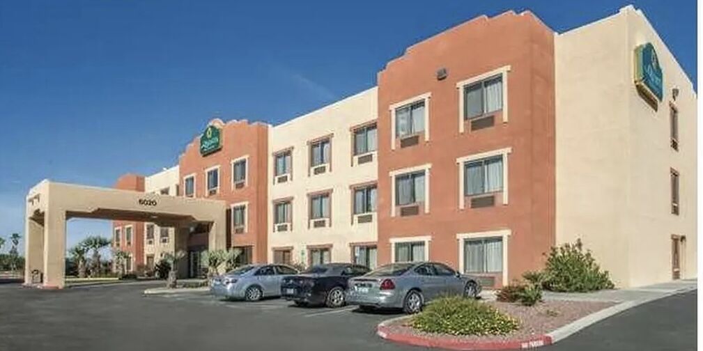 Picture of  La Quinta Inn & Suites