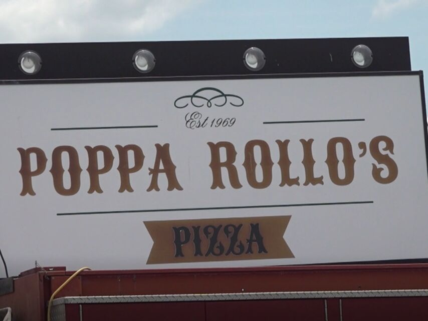 Picture of Poppa Rollo's Pizza