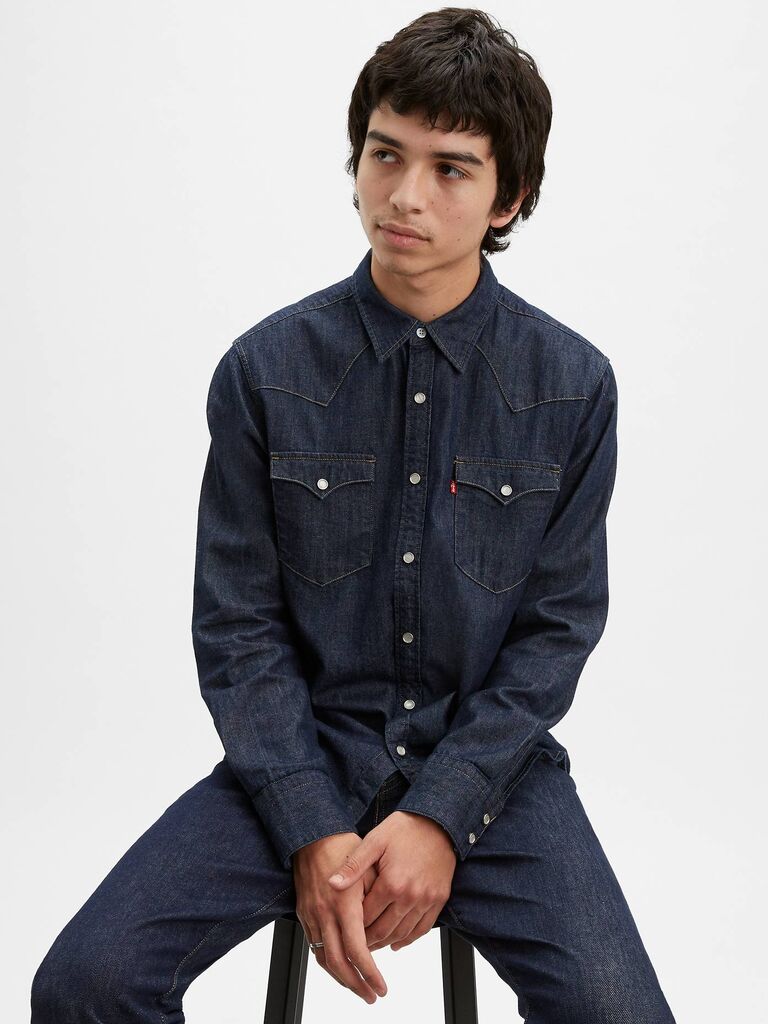 Denim shirt for a 70s-inspired wedding by Levi's. 