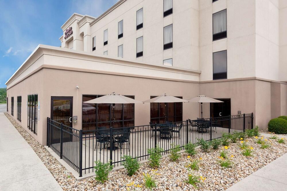 Picture of Hampton Inn & Suites Grove City
