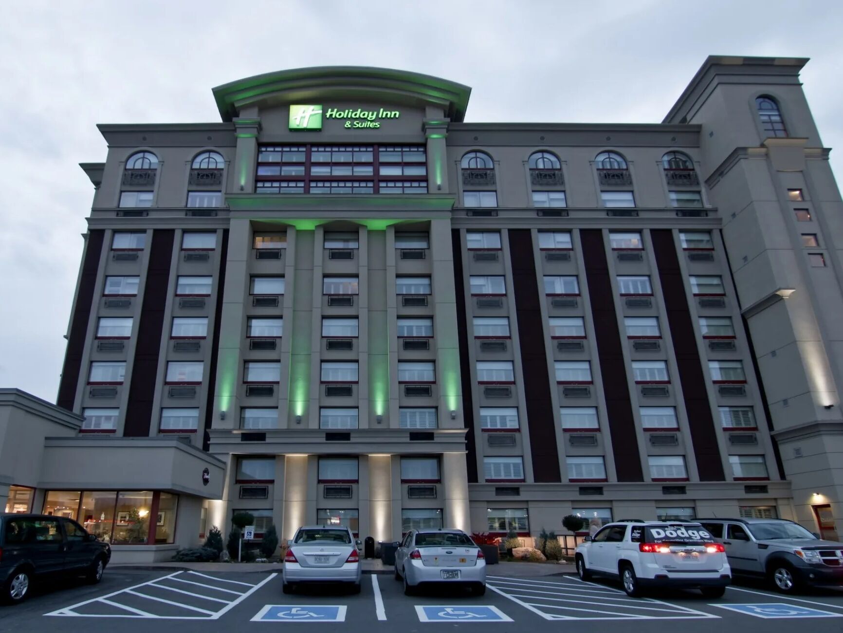 Picture of  Holiday Inn & Suites, St. Catharines 