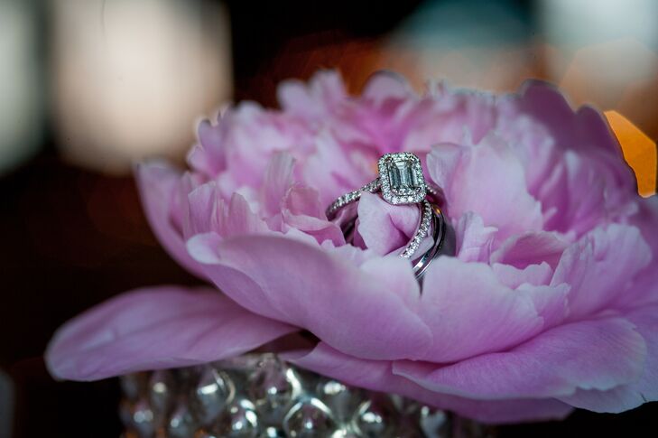 Emerald Cut Diamond Wedding Ring