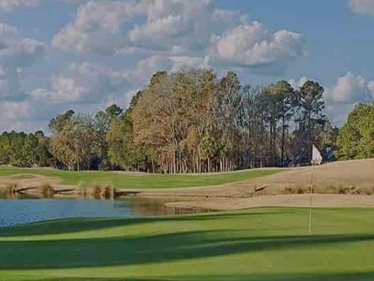 Picture of Crescent Pointe Golf Club