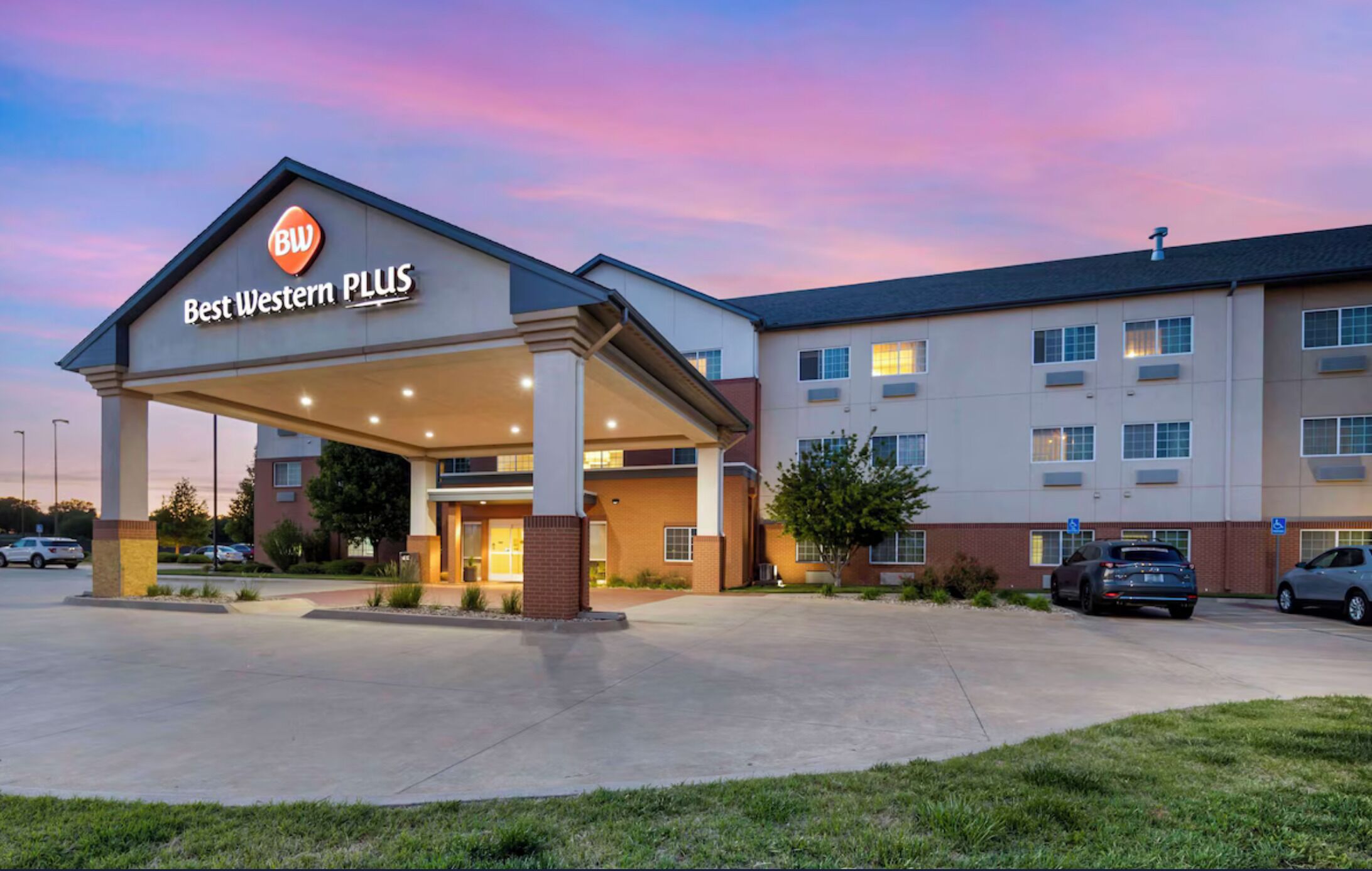 Picture of Best Western Plus Patterson Park Inn