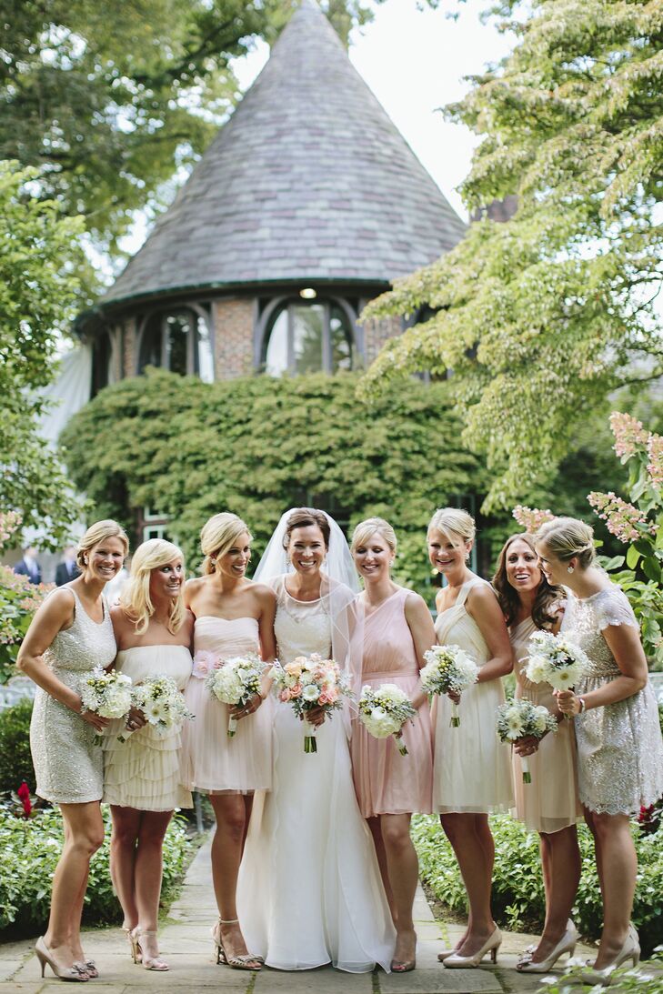 Amy let her seven bridesmaids choose their own dresses. I guided them on color and then let them do their own thing, she says. I loved how it turned out!