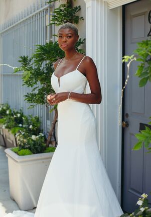 Essense of Australia D3615 Fit-and-Flare Wedding Dress