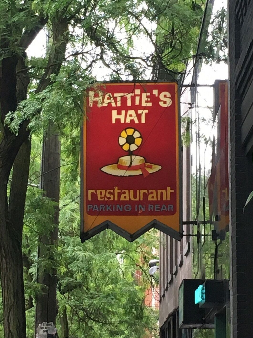 Picture of Hattie's Hat Restaurant