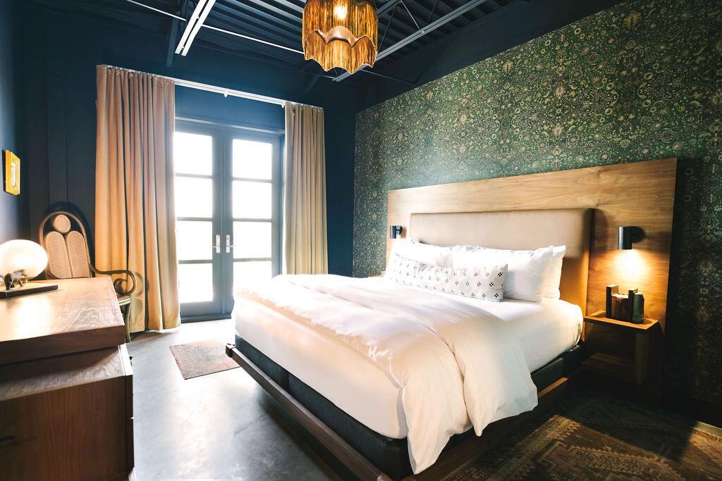 Picture of The Frances Modern Inn
