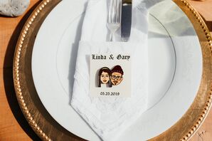 Simple Place Setting with Personalized Bitmoji Favor and Gold Charger