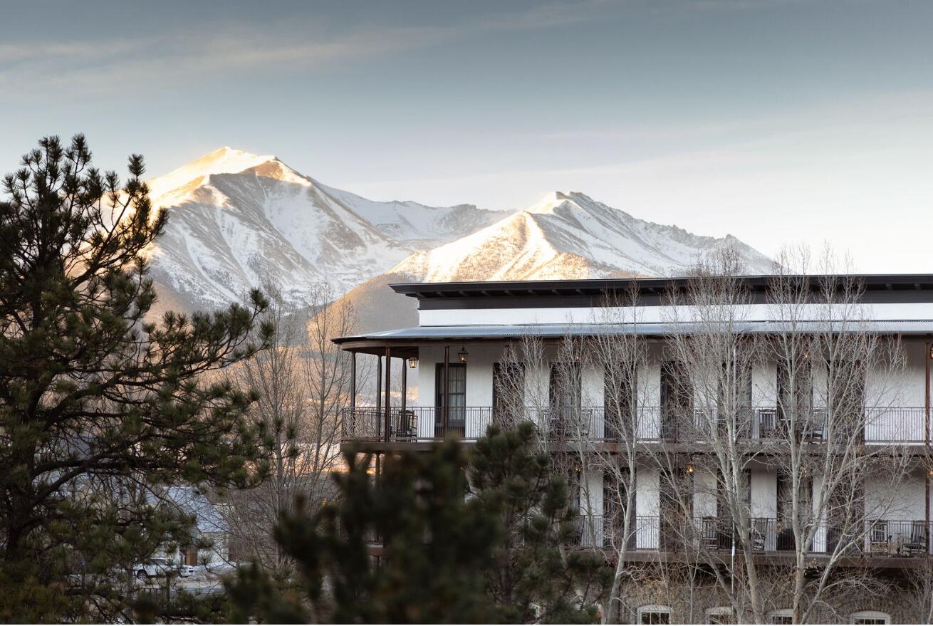 Picture of Surf Hotel & Residences